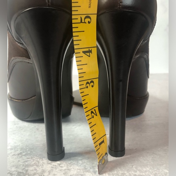 Gucci Leather + Suede Ankle Boot - Picture 10 of 12